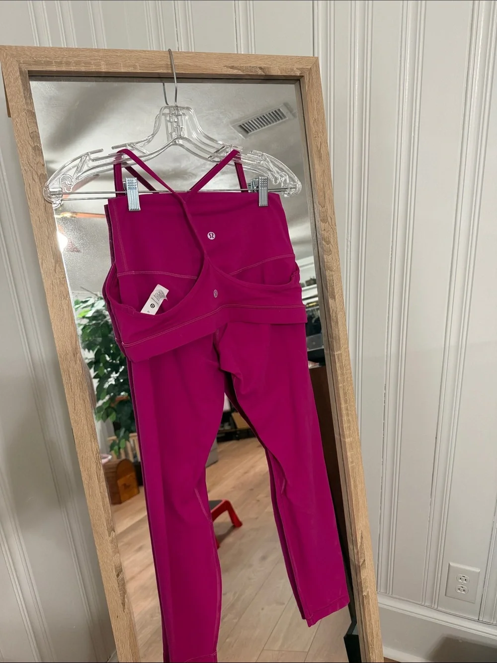 LuluLemon Align Set in Ripened Raspberry - Flow Y Bra & Align High Rise Leggings